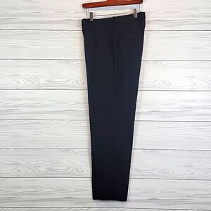Perry Ellis classic fit Men's dress pants in black Size 33X32
